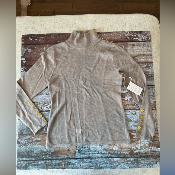 BNWT Bloomingdale's Cielo Tan Taupe Turtleneck Sweater Gold Button Details - Picture 5 of 8